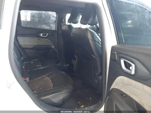 3C4NJDBN7PT529364 2023 JEEP COMPASS - Image 8