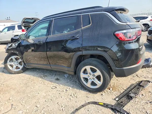 3C4NJDBN7PT535388 2023 JEEP COMPASS - Image 2