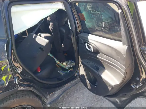 3C4NJDBN7PT536427 2023 JEEP COMPASS - Image 8