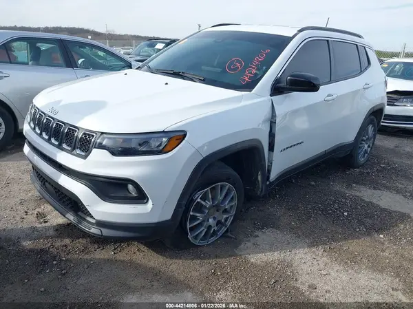 3C4NJDBN7PT569976 2023 JEEP COMPASS - Image 2