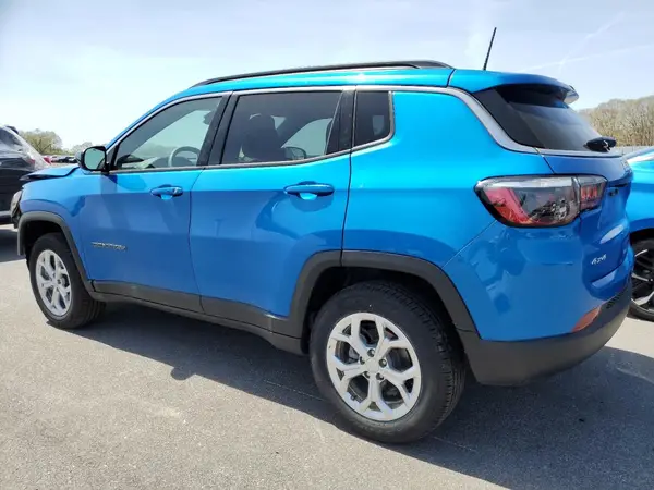 3C4NJDBN7RT111938 2024 JEEP COMPASS - Image 2