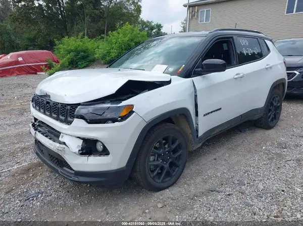 3C4NJDBN7RT115987 2024 JEEP COMPASS - Image 2