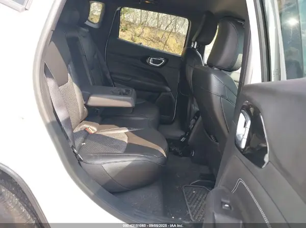 3C4NJDBN7RT115987 2024 JEEP COMPASS - Image 8