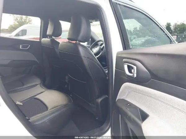 3C4NJDBN7RT117335 2024 JEEP COMPASS - Image 8