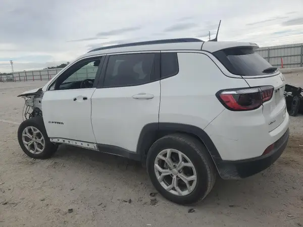 3C4NJDBN7RT117996 2024 JEEP COMPASS - Image 2