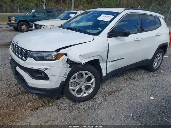 3C4NJDBN7RT118405 2024 JEEP COMPASS - Image 2