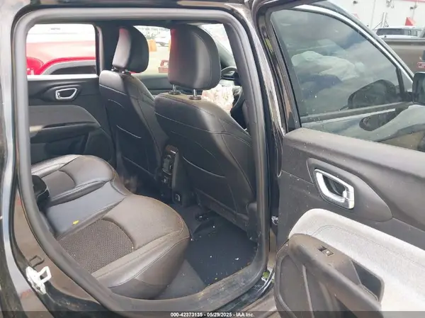 3C4NJDBN7RT127556 2024 JEEP COMPASS - Image 8