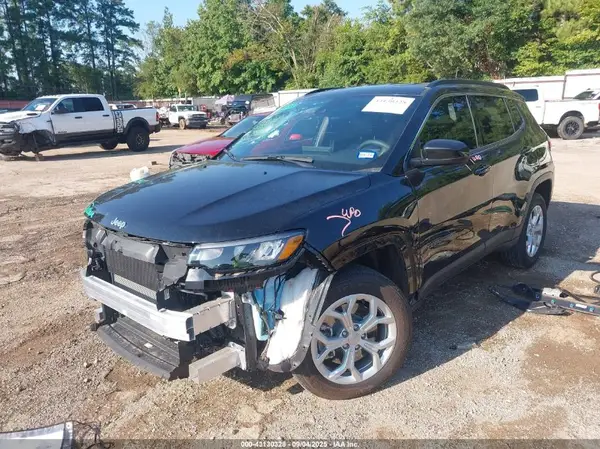 3C4NJDBN7RT146382 2024 JEEP COMPASS - Image 2
