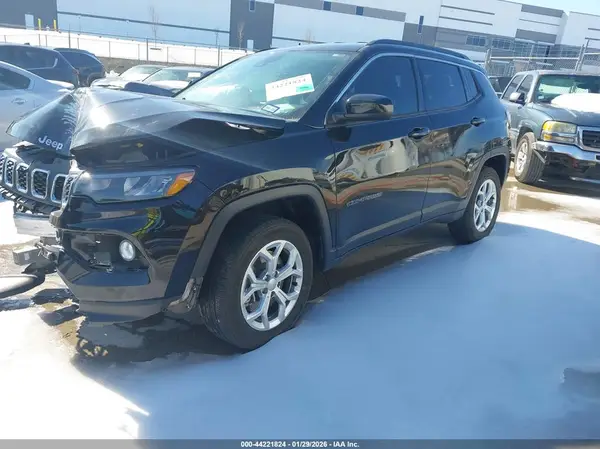 3C4NJDBN7RT173825 2024 JEEP COMPASS - Image 2
