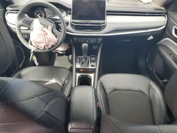 3C4NJDBN7RT585873 2024 JEEP COMPASS - Image 8
