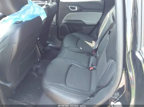 3C4NJDBN7RT592631 2024 JEEP COMPASS - Image 8