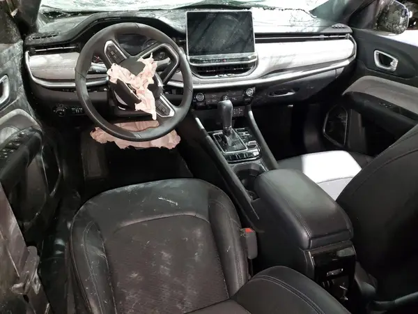 3C4NJDBN7RT594833 2024 JEEP COMPASS - Image 8