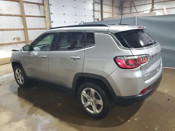 3C4NJDBN7RT595027 2024 JEEP COMPASS - Image 2