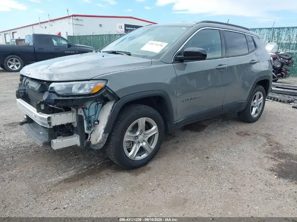 3C4NJDBN7RT604387 2024 JEEP COMPASS - Image 2