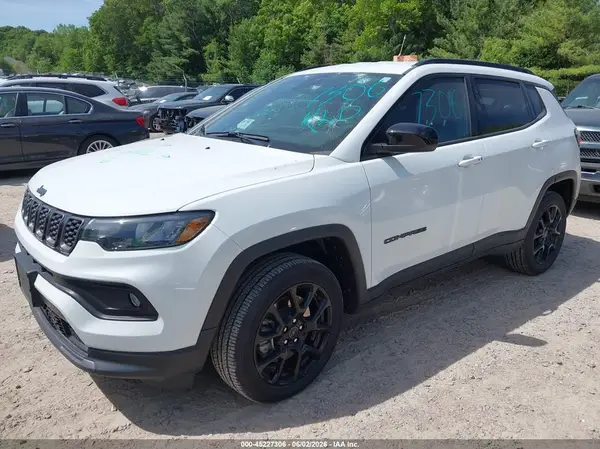 3C4NJDBN7ST515358 2025 JEEP COMPASS - Image 2