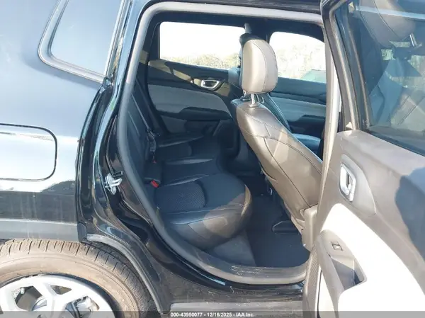 3C4NJDBN7ST542611 2025 JEEP COMPASS - Image 8