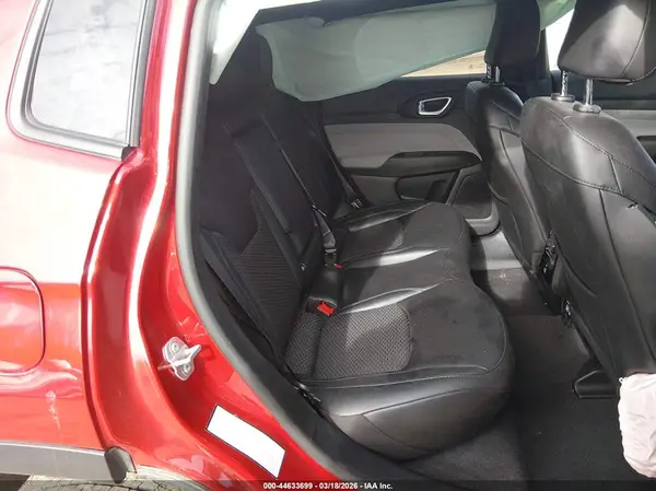 3C4NJDBN7ST549090 2025 JEEP COMPASS - Image 8