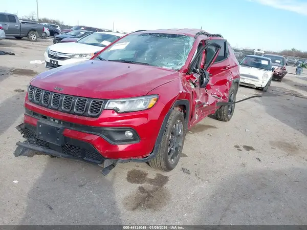 3C4NJDBN7ST561806 2025 JEEP COMPASS - Image 2