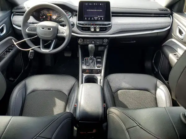3C4NJDBN7ST566875 2025 JEEP COMPASS - Image 8