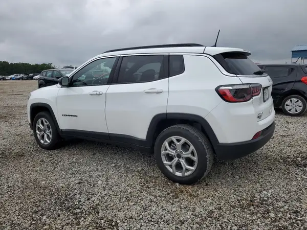 3C4NJDBN7ST567704 2025 JEEP COMPASS - Image 2
