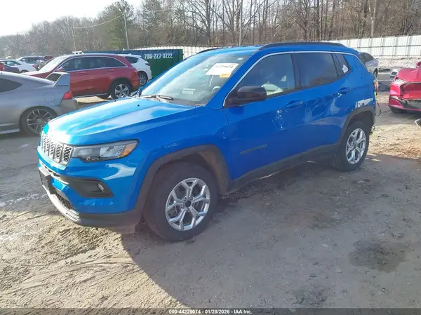 3C4NJDBN7ST579772 2025 JEEP COMPASS - Image 2