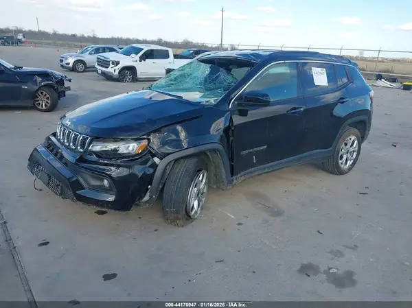 3C4NJDBN7ST589069 2025 JEEP COMPASS - Image 2