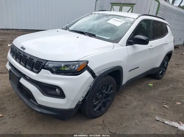 3C4NJDBN7ST593896 2025 JEEP COMPASS - Image 2