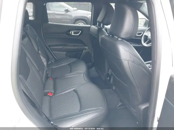 3C4NJDBN7ST593896 2025 JEEP COMPASS - Image 8