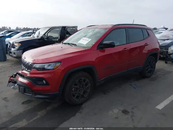 3C4NJDBN7ST607358 2025 JEEP COMPASS - Image 2