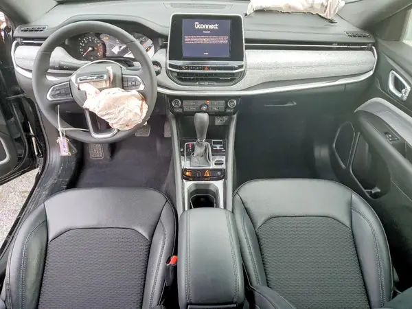 3C4NJDBN7ST616903 2025 JEEP COMPASS - Image 8