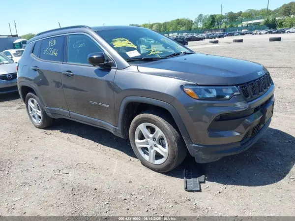 3C4NJDBN8PT515215 2023 JEEP COMPASS - Image 1