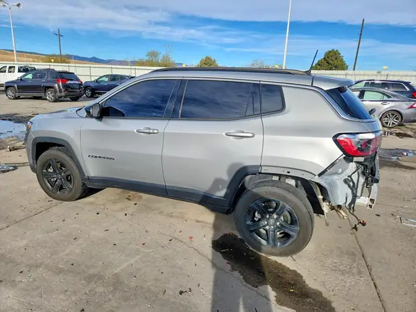 3C4NJDBN8PT533892 2023 JEEP COMPASS - Image 2