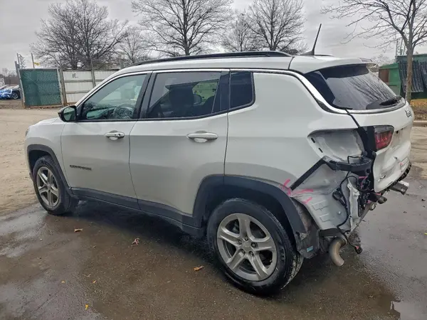 3C4NJDBN8PT553284 2023 JEEP COMPASS - Image 2