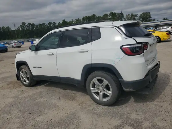 3C4NJDBN8PT561711 2023 JEEP COMPASS - Image 2
