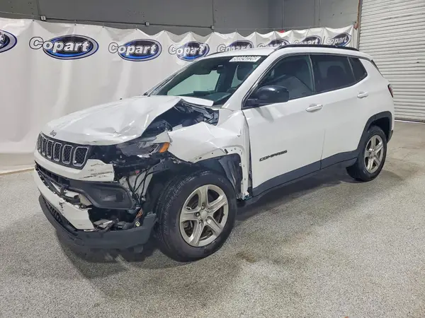 3C4NJDBN8PT561742 2023 JEEP COMPASS - Image 1