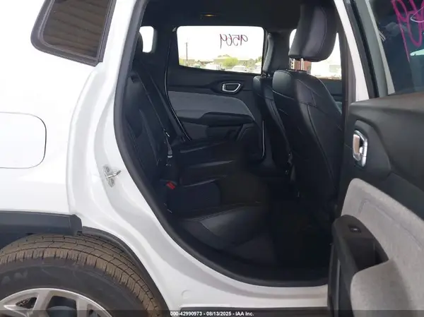 3C4NJDBN8RT100446 2024 JEEP COMPASS - Image 8