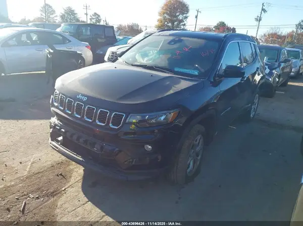 3C4NJDBN8RT100723 2024 JEEP COMPASS - Image 2