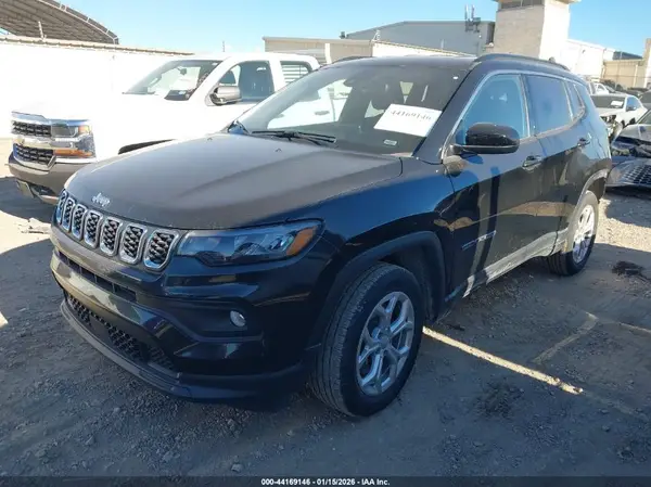 3C4NJDBN8RT110538 2024 JEEP COMPASS - Image 2