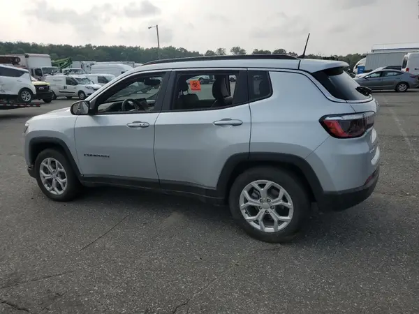 3C4NJDBN8RT113732 2024 JEEP COMPASS - Image 2