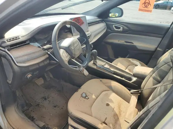 3C4NJDBN8RT113732 2024 JEEP COMPASS - Image 8