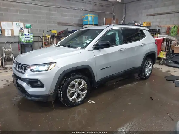 3C4NJDBN8RT113889 2024 JEEP COMPASS - Image 2