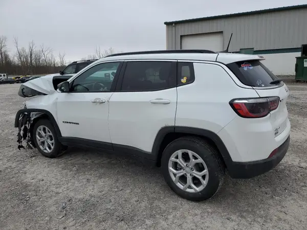 3C4NJDBN8RT129008 2024 JEEP COMPASS - Image 2