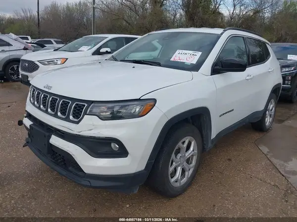 3C4NJDBN8RT132815 2024 JEEP COMPASS - Image 2