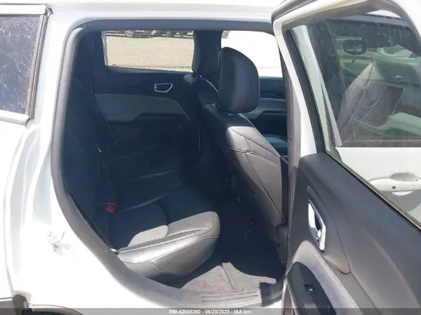 3C4NJDBN8RT138677 2024 JEEP COMPASS - Image 8