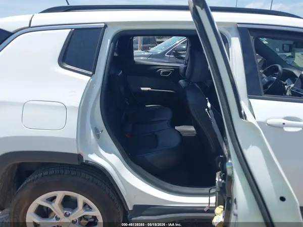 3C4NJDBN8RT154538 2024 JEEP COMPASS - Image 8