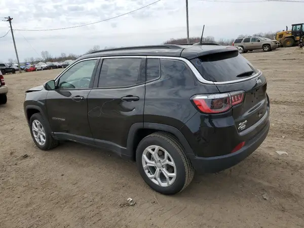 3C4NJDBN8RT155902 2024 JEEP COMPASS - Image 2