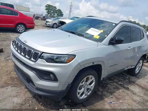 3C4NJDBN8RT161182 2024 JEEP COMPASS - Image 2
