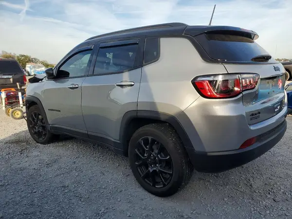 3C4NJDBN8RT580407 2024 JEEP COMPASS - Image 2