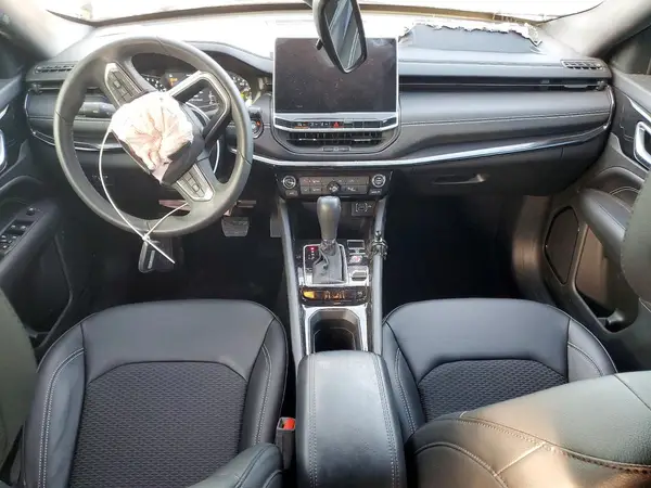 3C4NJDBN8RT580407 2024 JEEP COMPASS - Image 8