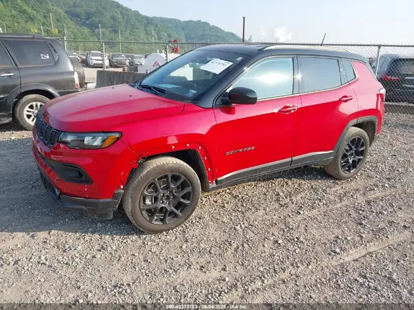 3C4NJDBN8RT592122 2024 JEEP COMPASS - Image 2